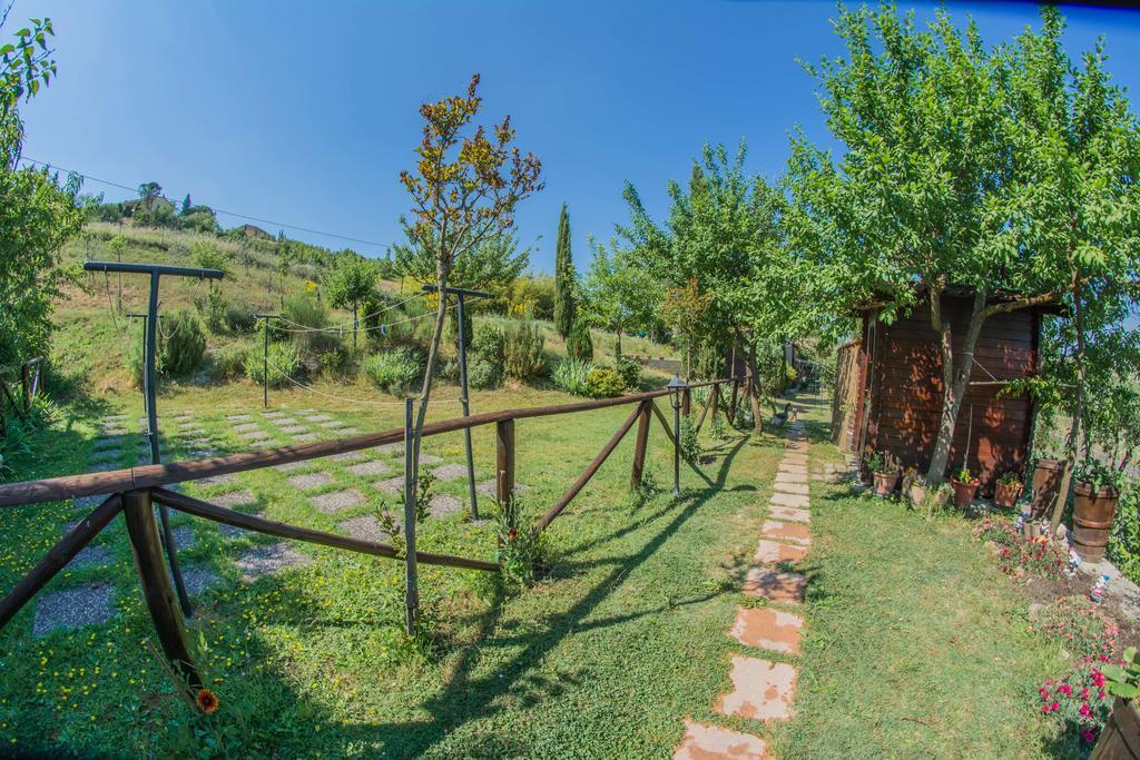 I Due Cipressi Casa de hóspedes Torrenieri Exterior foto